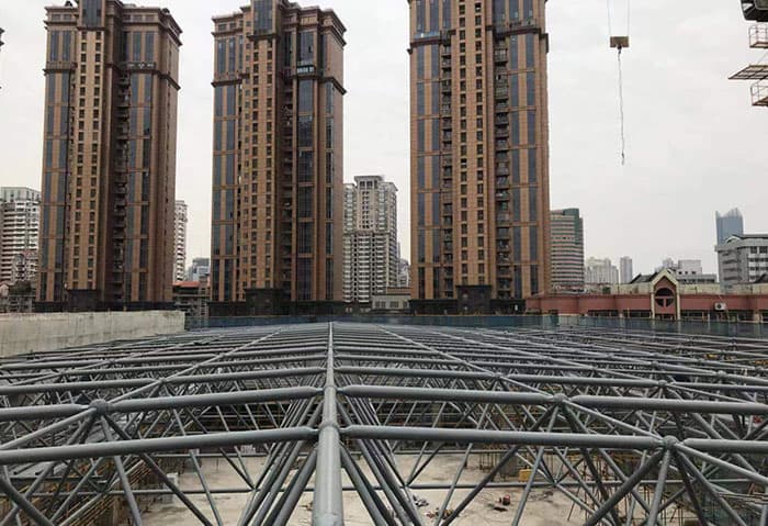 庆阳螺栓球网架结构